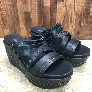 Antelope H20 Eyo Platform Wedge Sandal